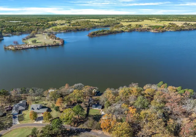 Photo 3 of Sale Pending at 380 S County Road 4837, Winnsboro, TX 75494 | MLS# 21305021 | Listing updated on 2026-08-22