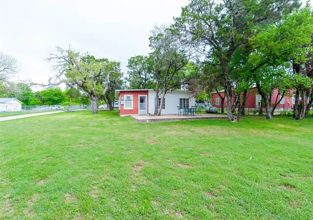 Photo 3 of Single family home for sale at 137 Center Loop, Whitney, TX 76692 | MLS# 21304984 | Listing updated on 2026-08-22