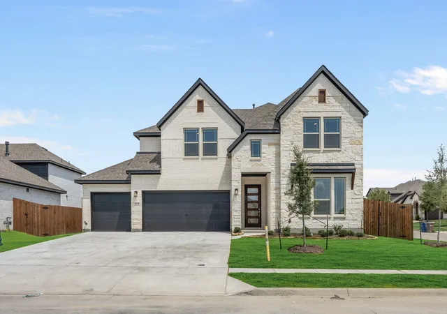 Photo 1 of Single family home for sale at 321 Atlas Cedar Dr, Glenn Heights, TX 75154 | MLS# 21305059 | Listing updated on 2026-09-18