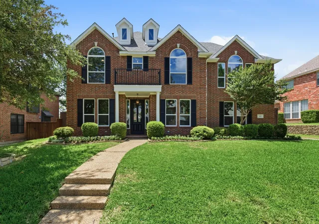 Photo 2 of Single family home for sale at 1123 Hampton Dr, Allen, TX 75013 | MLS# 21295404 | Listing updated on 2026-08-24