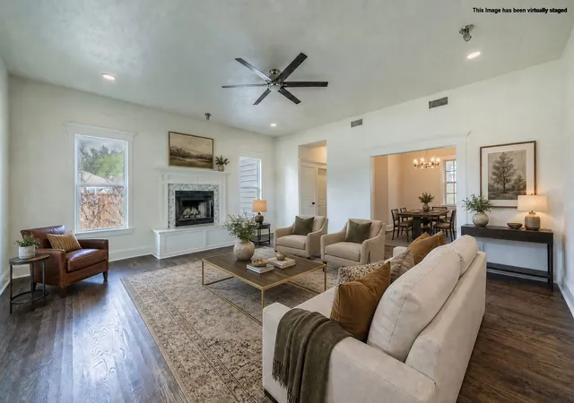 Photo 3 of Single family home for sale at 506 Brown St, Waxahachie, TX 75165 | MLS# 21304568 | Listing updated on 2026-10-03