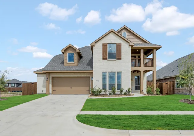 Photo 1 of Single family home for sale at 221 Fireberry Dr, Glenn Heights, TX 75154 | MLS# 21305173 | Listing updated on 2026-10-05