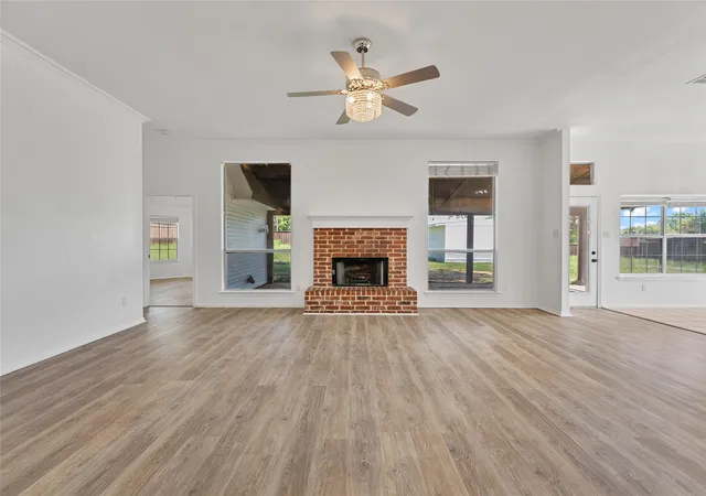 Photo 2 of Single family home for sale at 3651 Willow Creek Dr, Midlothian, TX 76065 | MLS# 21300584 | Listing updated on 2026-08-22