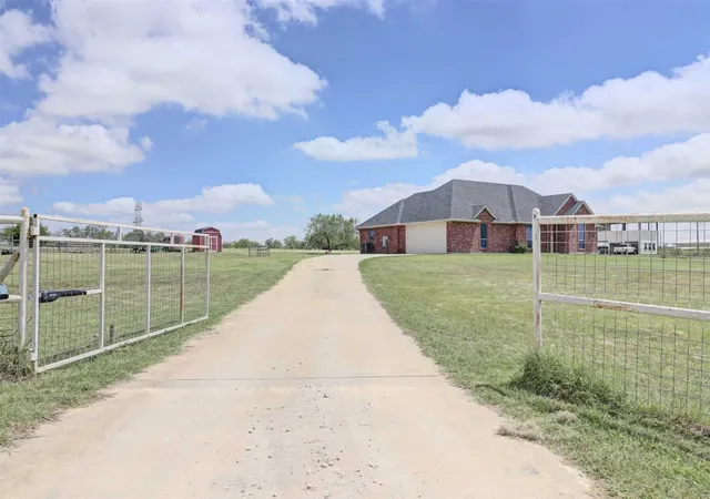 2nd image of 628 County Road 903, Cleburne, TX 76033 | MLS# 21305056