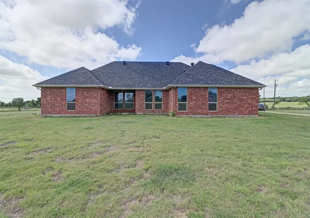 35th image of 628 County Road 903, Cleburne, TX 76033 | MLS# 21305056
