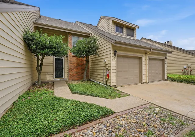 Homes for sale in Pottsboro, TX | 147 Summer Pl Cir, Pottsboro, TX 75076 | MLS# 21296926
