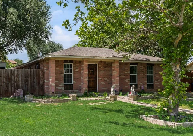 Homes for sale in Royse City, TX | 920 Meadowdale Dr, Royse City, TX 75189 | MLS# 21305352