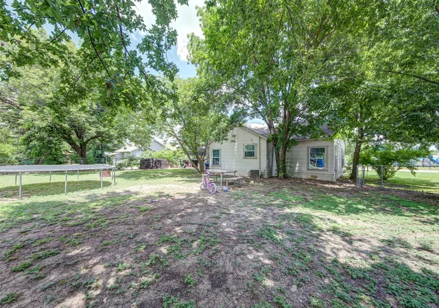 Homes for sale in Decatur, TX | 307 N Miller St, Decatur, TX 76234 | MLS# 21303088
