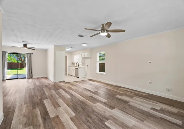Photo 4 of Sale Pending at 106 E 3Rd St, Prosper, TX 75078 | MLS# 21302899 | Listing updated on 2026-08-23