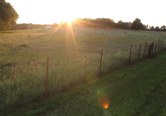 Homes for sale in Grandview, TX | Tbd County Road 204, Grandview, TX 76050 | MLS# 21304208