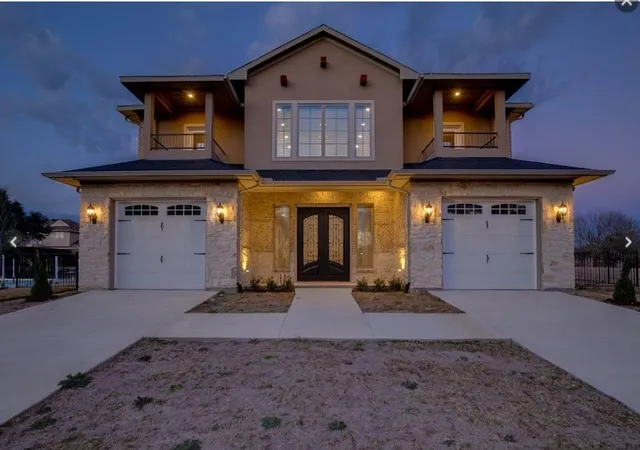 Photo 3 of Single family home for sale at 202 Scenic Dr, Rockwall, TX 75032 | MLS# 21305431 | Listing updated on 2026-08-22