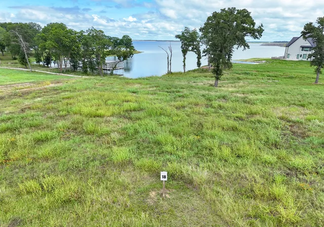 Photo 3 of Land for sale at 680 Peninsula Dr, Honey Grove, TX 75446 | MLS# 21305524 | Listing updated on 2026-08-29
