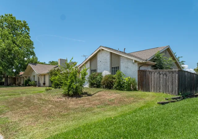 Photo 3 of Sale Pending at 1607 College Pkwy, Lewisville, TX 75077 | MLS# 21305547 | Listing updated on 2026-08-28