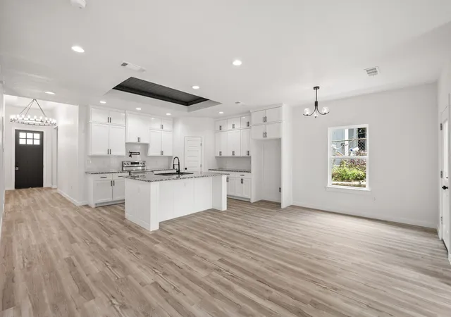 Photo 3 of Single family home for sale at 3005 Hanna Ave, Fort Worth, TX 76106 | MLS# 21305567 | Listing updated on 2026-08-23
