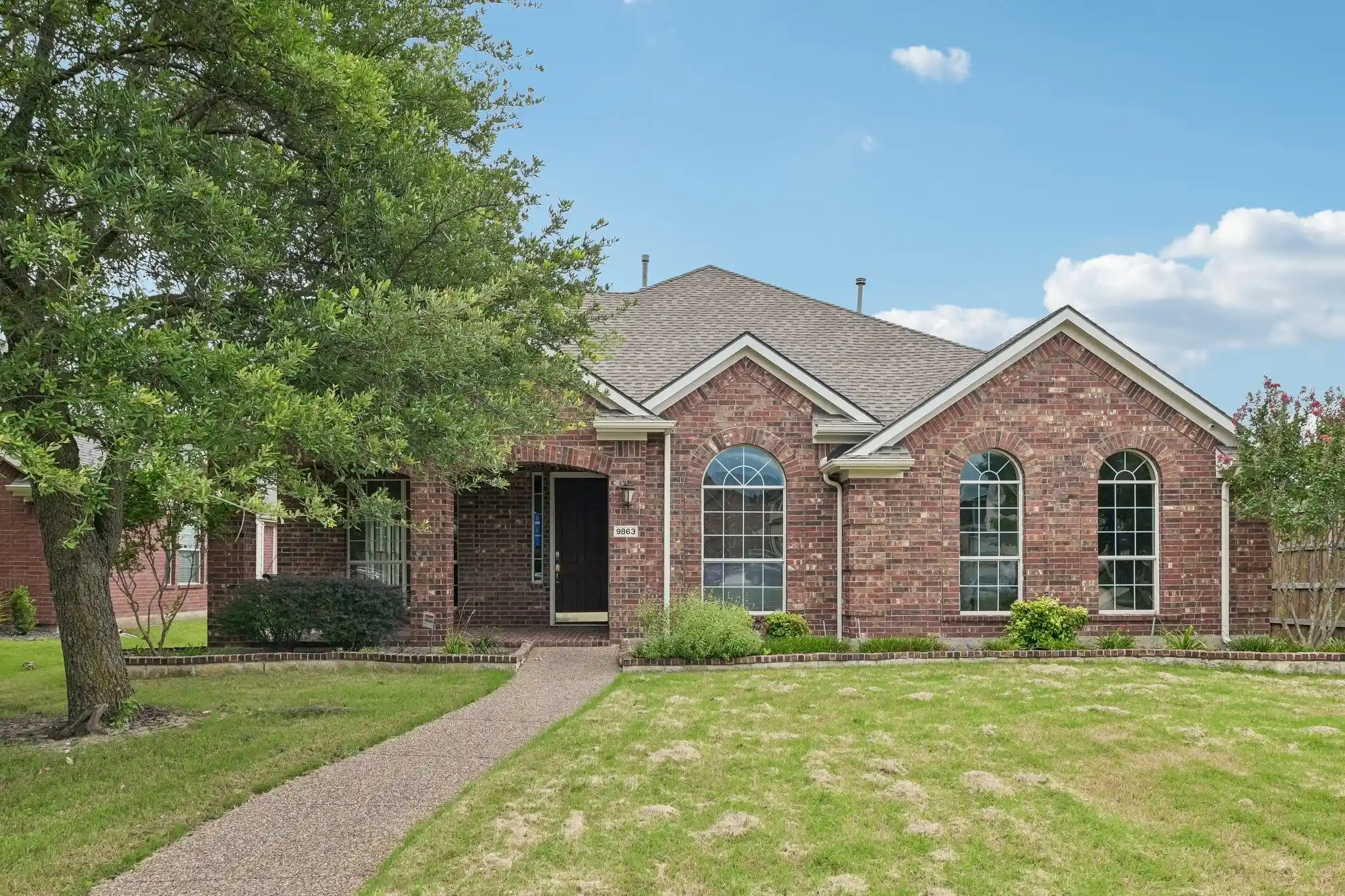 Photo 1 of Single family home for sale at 9863 Red Cedar Dr, Frisco, TX 75035 | MLS# 21303427 | Listing updated on 2026-10-29