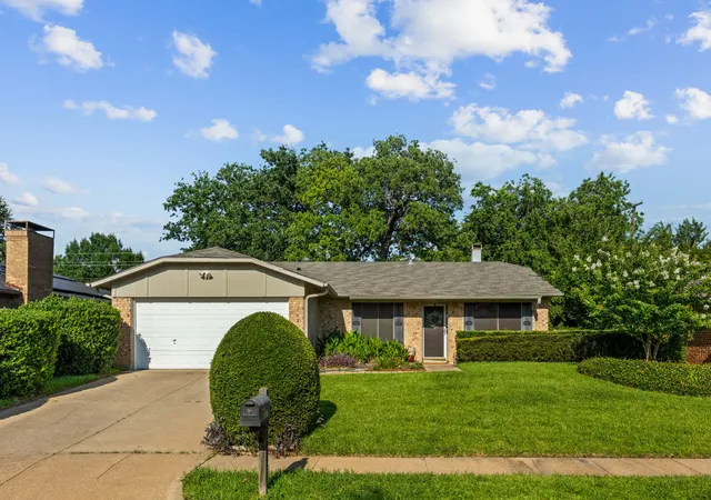 Homes for sale in Bedford, TX | 3108 Woodbridge Dr, Bedford, TX 76021 | MLS# 21304468