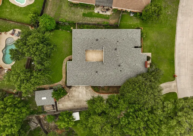 Photo 3 of Single family home for sale at 1416 Spyglass Dr, Mansfield, TX 76063 | MLS# 21281146 | Listing updated on 2026-09-16