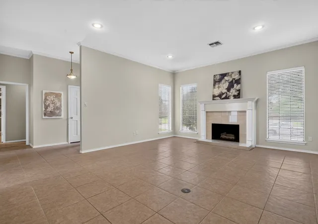 3rd image of 1416 Spyglass Dr, Mansfield, TX 76063 | MLS# 21281146