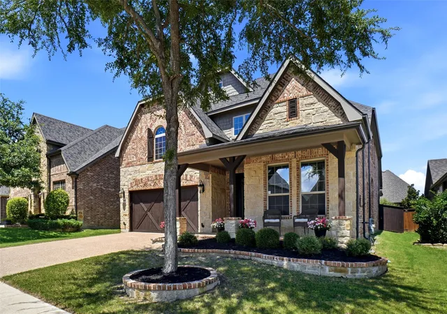2nd image of 2832 Earl Dr, Trophy Club, TX 76262 | MLS# 21298496