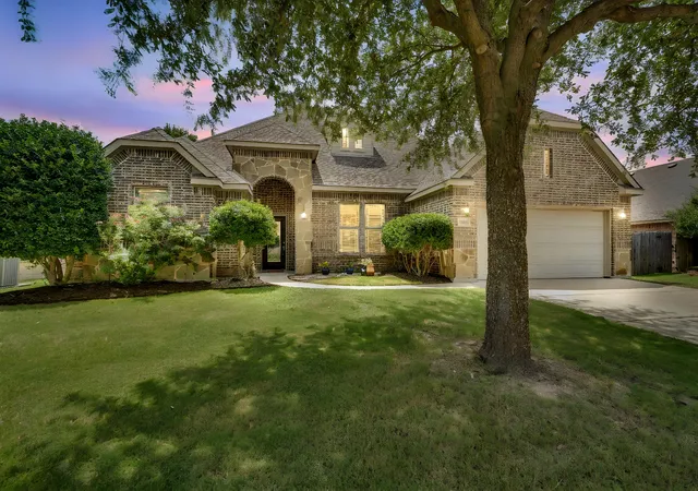Homes for sale in Midlothian, TX | 5009 Prosperity Row, Midlothian, TX 76065 | MLS# 21303159