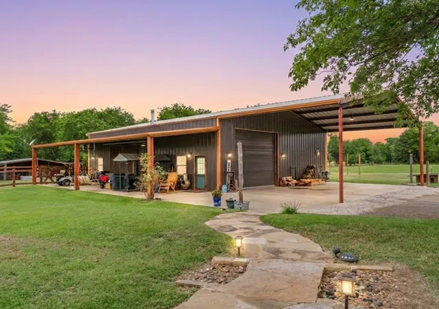 Photo 3 of Sale Pending at 362 Vz County Road 3404, Wills Point, TX 75169 | MLS# 21305493 | Listing updated on 2026-08-26