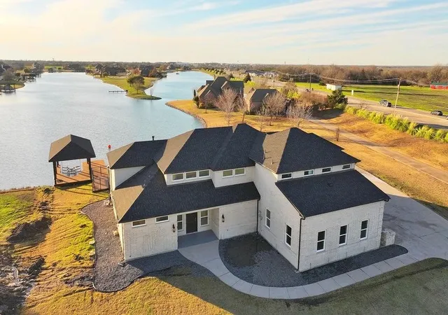 Photo 2 of Single family home for sale at 506 Calm Water Cvs, Princeton, TX 75407 | MLS# 21297148 | Listing updated on 2026-07-12