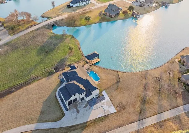 Photo 4 of Single family home for sale at 506 Calm Water Cvs, Princeton, TX 75407 | MLS# 21297148 | Listing updated on 2026-07-12