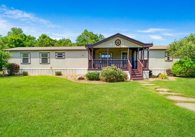 Homes for sale in Arthur City, TX | 101 S County Road 35810, Arthur City, TX 75411 | MLS# 21304807