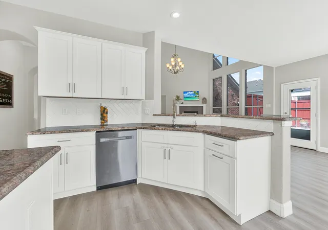 Photo 4 of Single family home for sale at 1701 Shadow Brook Trl, Garland, TX 75043 | MLS# 21297264 | Listing updated on 2026-10-01