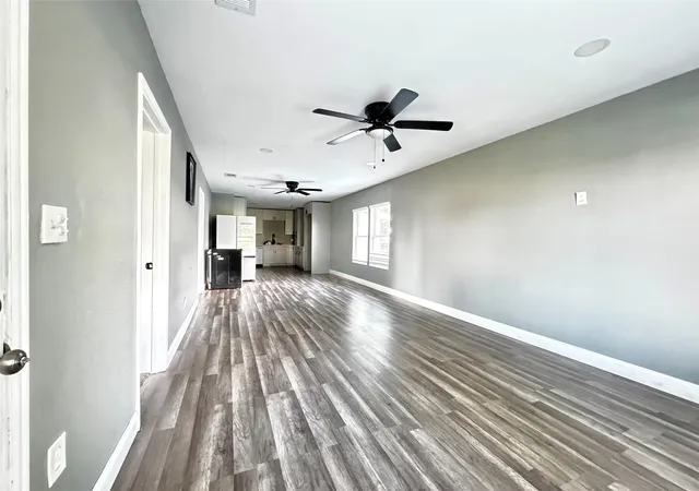 Photo 3 of Single family home for sale at 385 Main St, Howe, TX 75459 | MLS# 21300093 | Listing updated on 2026-09-21