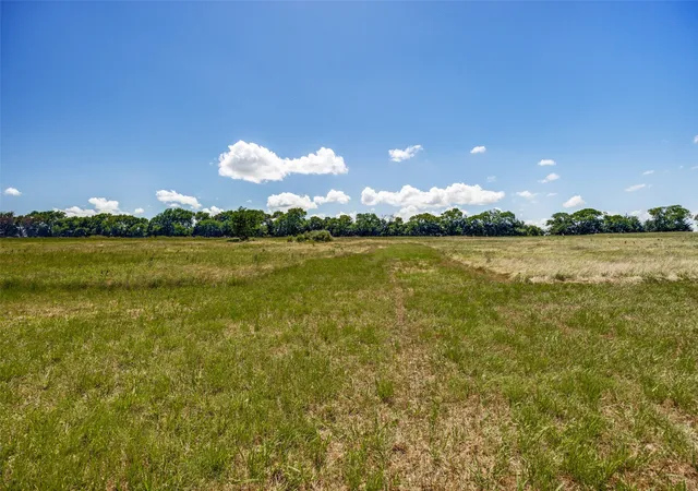 Photo 29 of Single family home for sale at 1948 County Road 1255, Savoy, TX 75479 | MLS# 21297777 | Listing updated on 2026-08-22