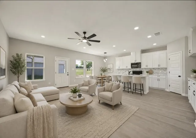 Photo 3 of Single family home for sale at 1948 County Road 1255, Savoy, TX 75479 | MLS# 21297777 | Listing updated on 2026-08-22