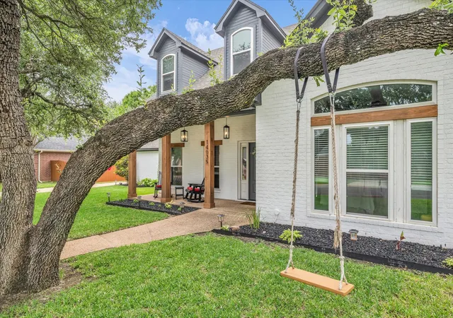 Homes for sale in Woodway, TX | 14035 Horseshoe Cir, Woodway, TX 76712 | MLS# 21304427