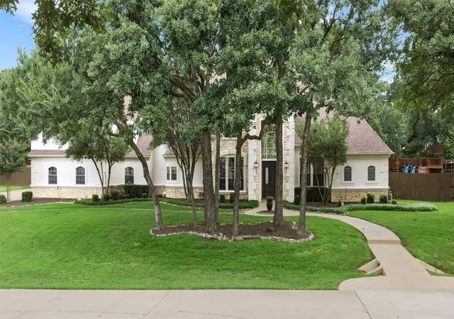 Photo 2 of Mansion for sale at 5204 Prince Ln, Flower Mound, TX 75022 | MLS# 21302342 | Listing updated on 2026-08-22