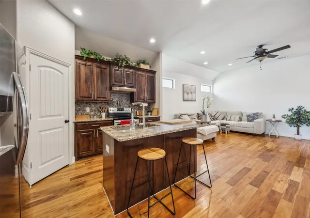Photo 3 of Single family home for sale at 2405 La Costa Dr, Rowlett, TX 75088 | MLS# 21303538 | Listing updated on 2026-08-21