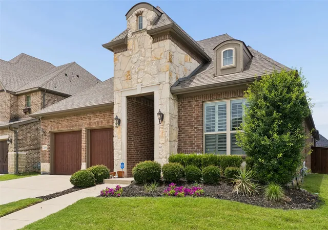 Homes for sale in The Colony, TX | 2604 Walnut Creek Ln, The Colony, TX 75056 | MLS# 21305915