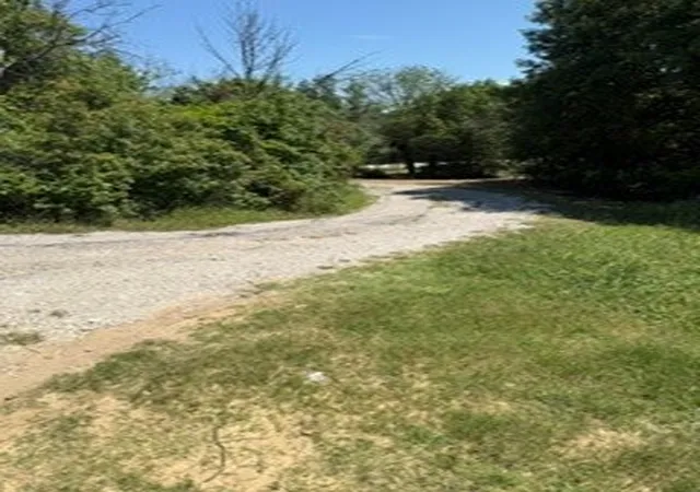 Photo 3 of Sale Pending at 157 Canyon Valley Ln, Weatherford, TX 76085 | MLS# 21305889 | Listing updated on 2026-08-31