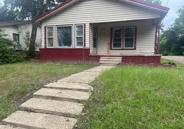 Photo 1 of Single family home for sale at 317 Joel St, Minden, LA 71055 | MLS# 21305980 | Listing updated on 2026-09-03