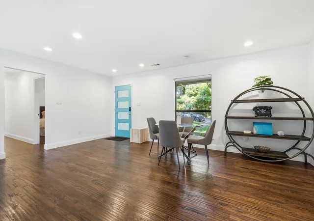 Photo 2 of Single family home for sale at 10469 Sinclair Ave, Dallas, TX 75218 | MLS# 21305704 | Listing updated on 2026-08-27