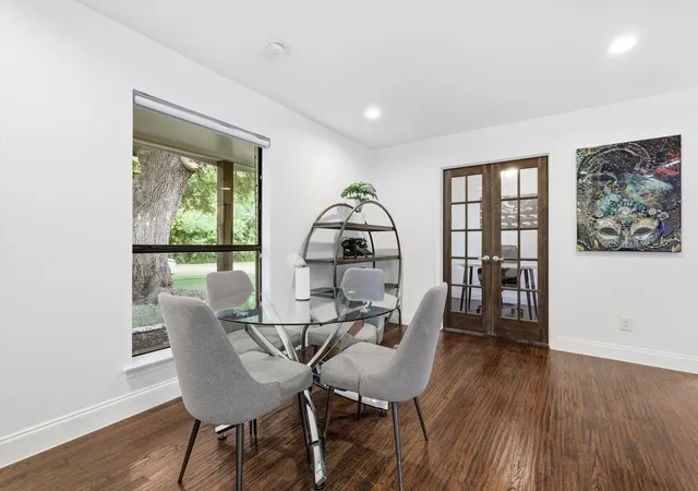 Photo 3 of Single family home for sale at 10469 Sinclair Ave, Dallas, TX 75218 | MLS# 21305704 | Listing updated on 2026-08-27