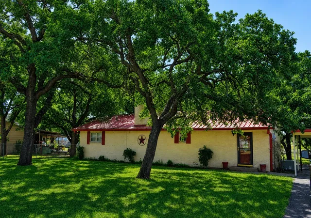 Homes for sale in Breckenridge, TX | 3113 Private Road 2641, Breckenridge, TX 76424 | MLS# 21305945