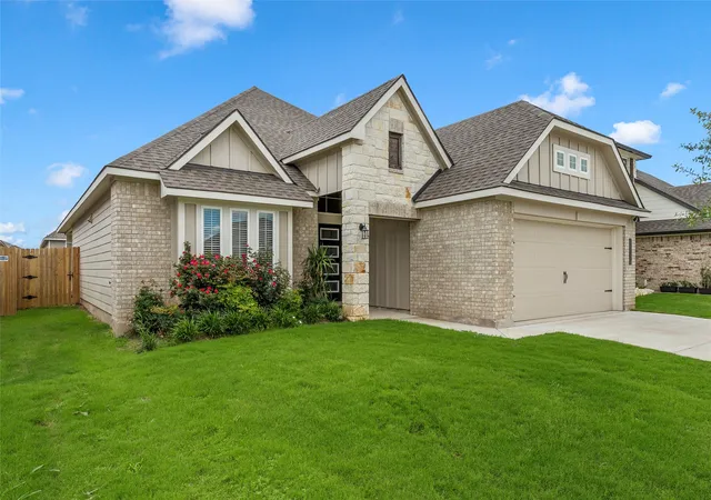 Photo 1 of Single family home for sale at 11313 Celestial Ct, Lorena, TX 76655 | MLS# 21305487 | Listing updated on 2026-08-22
