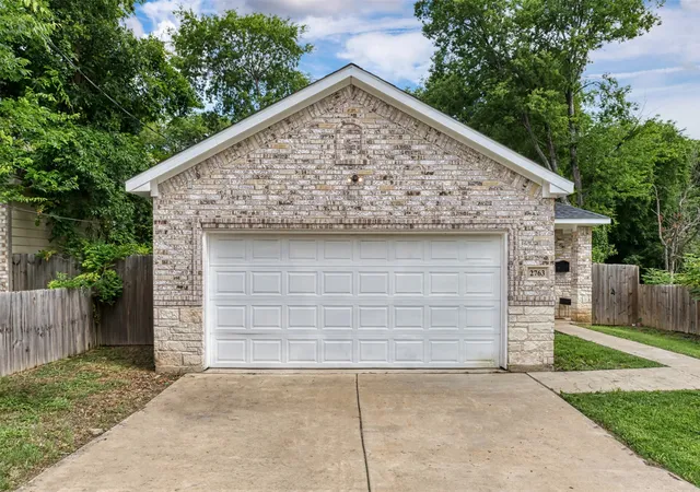 Photo 3 of Single family home for sale at 2763 Prosperity Ave, Dallas, TX 75216 | MLS# 21295138 | Listing updated on 2026-08-24