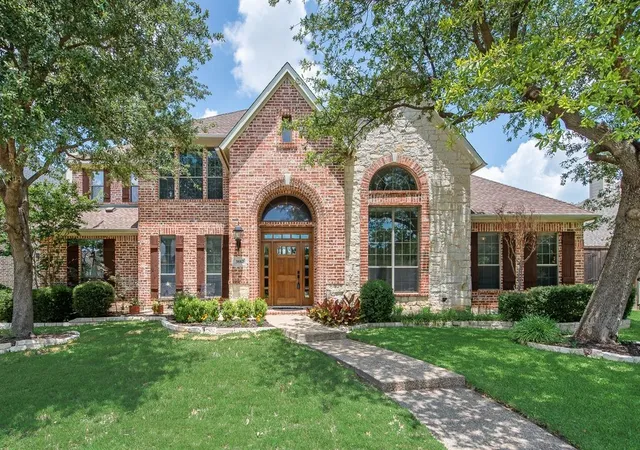 Photo 1 of Single family home for sale at 3882 Siena Dr, Frisco, TX 75033 | MLS# 21306054 | Listing updated on 2026-07-06