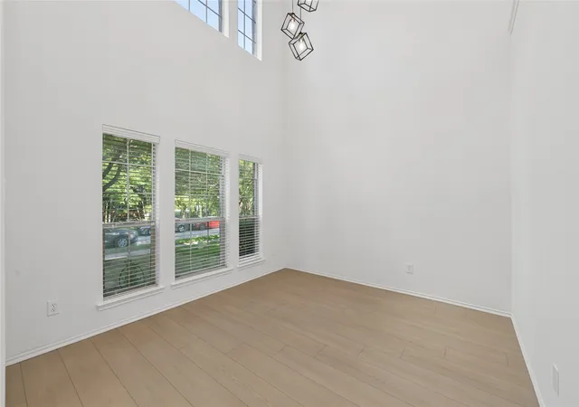 Photo 2 of Single family home for sale at 5209 Rustic Ridge Dr, Mc Kinney, TX 75071 | MLS# 21305673 | Listing updated on 2026-07-09