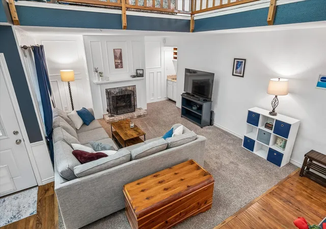 Photo 4 of Single family home for sale at 301 Stoneledge, Irving, TX 75063 | MLS# 21305764 | Listing updated on 2026-08-22