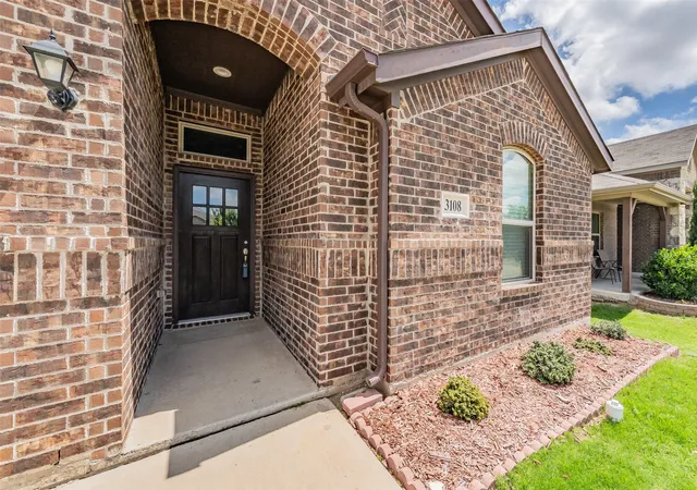 3rd image of 3108 Montego Bay Ln, Fort Worth, TX 76123 | MLS# 21298869