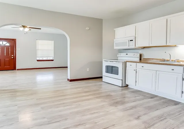 Photo 3 of Multi family home for sale at 2937 S Adams St, Fort Worth, TX 76110 | MLS# 21306208 | Listing updated on 2026-08-20