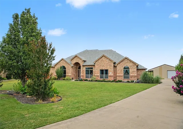 Homes for sale in Waxahachie, TX | 178 Chazlynn Ct, Waxahachie, TX 75165 | MLS# 21306267