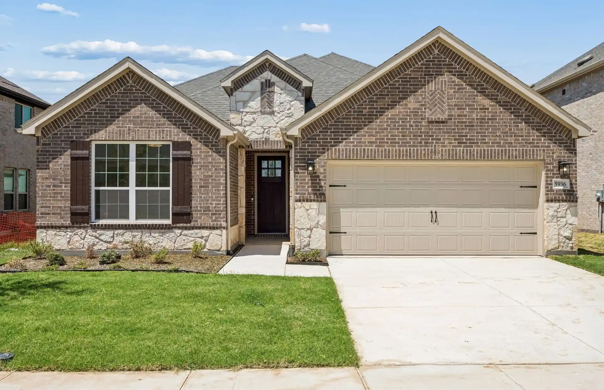 Photo 1 of Single family home for sale at 5936 Merian Dr, Celina, TX 75009 | MLS# 21306272 | Listing updated on 2026-10-27